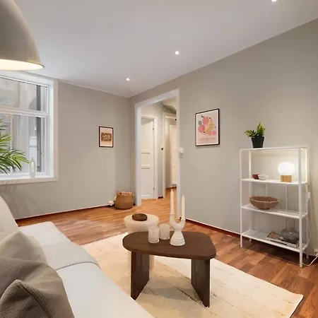 Charming Townhouse 아파트 베르겐